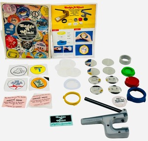 Vintage Badge-A-Minit - Button Making Kit