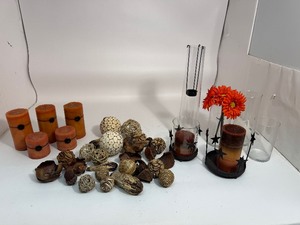 lot 26 image: Large Lot of DecorCandles