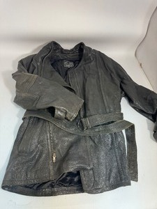 lot 68 image: Tannery West Leather Jacket