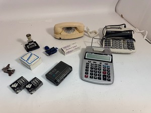 lot 42 image: Lot of Vintage Office Items