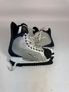 lot 56 image: Nike Hockey Skates Size 11