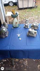 lot 73 image: Collection of 6 Decorative Frog Figurines and Hanging Crystal Ornament