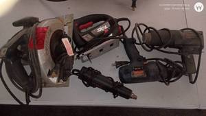 lot 89 image: Lot of 5 Power Tools Including Skil Jigsaw and Circular Saw