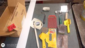 lot 201 image: Assorted Painting and Drywall Tool Set