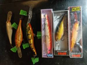 lot 238 image: Collection of 6 Rapala Deep Runner Fishing Lures