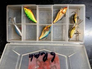 lot 239 image: Set of 6 Fishing Lures in Plastic Tackle Box