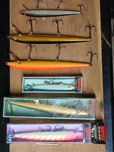 lot 240 image: Collection of 5 Rapala Fishing Lures Assorted Sizes and Colors