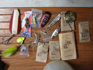 lot 255 image: Collection of Vintage Fishing Lures and Accessories