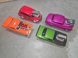 lot 209 image: Lot of 4 Muscle Machines Cars