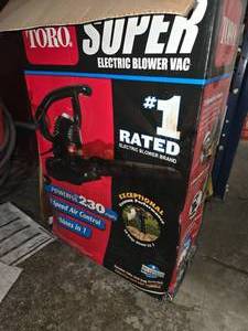 lot 109 image: Electric Leaf Blower