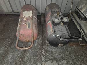 lot 115 image: 2 Air compressor tanks