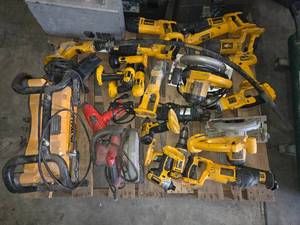 lot 126 image: Pallet of Dewalt Power Tools