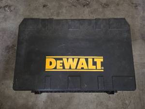 lot 127 image: Dewalt Sawsall