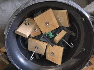 lot 139 image: Misc Hangersbrackets