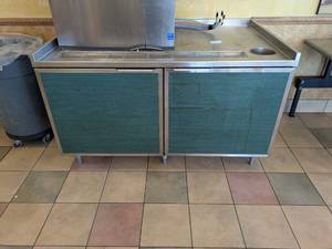 lot 13 image: DUKE COMMERCIAL BEVERAGE DISPENSER STAND