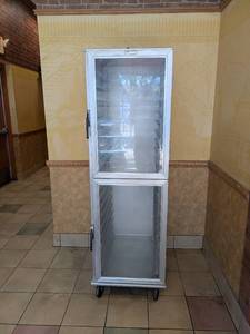 lot 16 image: LOCKWOOD DOUBLE DOOR ROLLING BAKING RACK