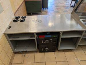 lot 23 image: COMMERCIAL BEVERAGE STAND W CUP DISPENSER