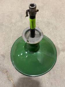 lot 1HET image: One 14 Ivanhoe Light (589763)