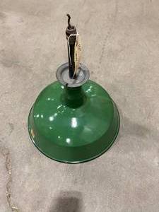 lot 1MET image: One 16 Ivanhoe Light (589758)