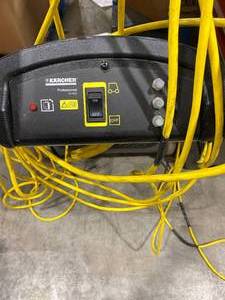 lot 24ET image: Industrial Vacuum (590231) UntestedAs Is