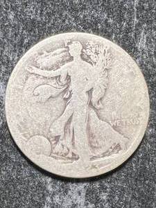 lot 16 image: 1923-S US WALKING LIBERTY HALF DOLLAR