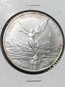 lot 19 image: 2015 MEXICAN LIBERTAD 1 TROY OZ .999 FINE SILVER