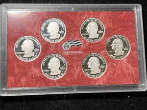 lot 79 image: 2009 US SILVER QUARTER PROOF SET