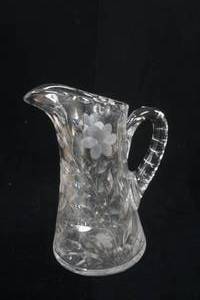 lot 22 image: Crystal Etched Floral Pitcher 9.5 tall