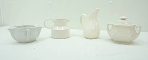 lot 73 image: Vintage White Ironstone Pitchers and Lidded Sugar Bowl