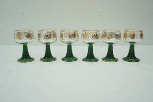 lot 80 image: (6ct) Vintage Green Stem Roemer Wine Glasses 4.5 tall