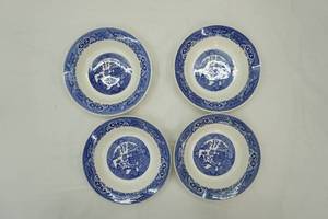 lot 84 image: (4ct) Willow Ware by Royal China Bowl-Blue