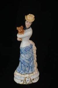 lot 208 image: Vintage Capodimonte Porcelain Figurine 13 tall