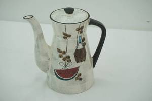 lot 222 image: Vintage Capri by Royal Sealy Coffee Pot