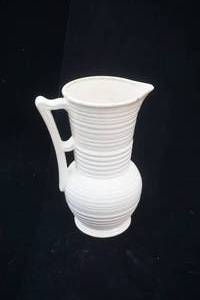 lot 253 image: Vintage Pottery Pitcher Made in Japan 8.5tall