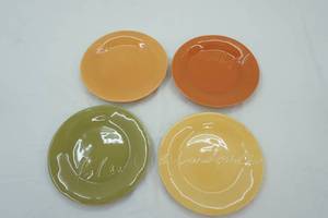 lot 270 image: Set of 4 Hallmark Thanksgiving Plates