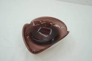 lot 272 image: Vintage Murano Art Glass Bowl with Gold Swirl