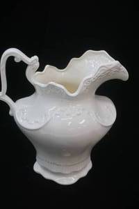 lot 274 image: Vintage Arnels White Mother-of-Pearl Pitcher 10tall by 10 wide