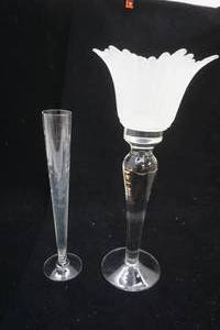 lot 286 image: Vintage Crystal Etched Glass Champagne Flute Tall Candle Holder Frosted Flower Top