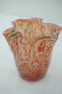 lot 291 image: Vintage Murano Glass Vase