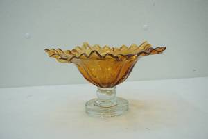lot 300 image: Vintage Fenton Amber Cabbage Rose Ruffled Glass Compote Dish