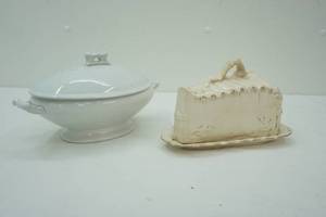 lot 319 image: AntiqueVintage Ironstone China-Powell Bishop Cheese Dish
