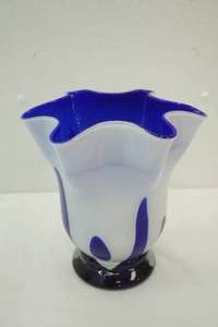 lot 348 image: Vintage Cobalt Blue and White Art Glass Vase 9 tall by 8.5 wide