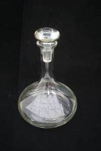 lot 356 image: Vintage Hand Blown Etched Ship Sail Boat DecanterCarafe