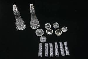 lot 357 image: Vintage Crystal Salt & Pepper Shakers Salt Cellars Knife Rests