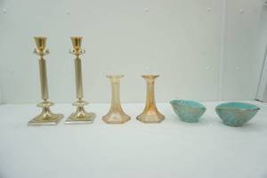lot 380 image: Vintage Jeanette Glass Marigold Carnival Glass Candlestick Holders #912 Calif. Original Candlestick Holders
