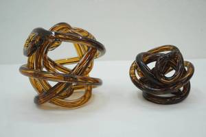 lot 405 image: Vintage Murano Hand-Blown Art Glass (amberbrown)