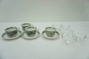 lot 416 image: Set of 4 Adams Ironstone Mugs & Plates Clear Mugs
