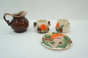lot 417 image: Vintage McCoy Pitcher Vintage Mushroom Set-Sugar, Creamer Hot Plate