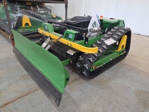 lot 3050 image: SDLANCH Lawn Mower with Snow Shovel (SDLLM500)