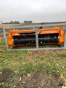 lot 4341 image: Wolverine 60 Inch Drum Mulcher Attachment (DUM-26-73W)